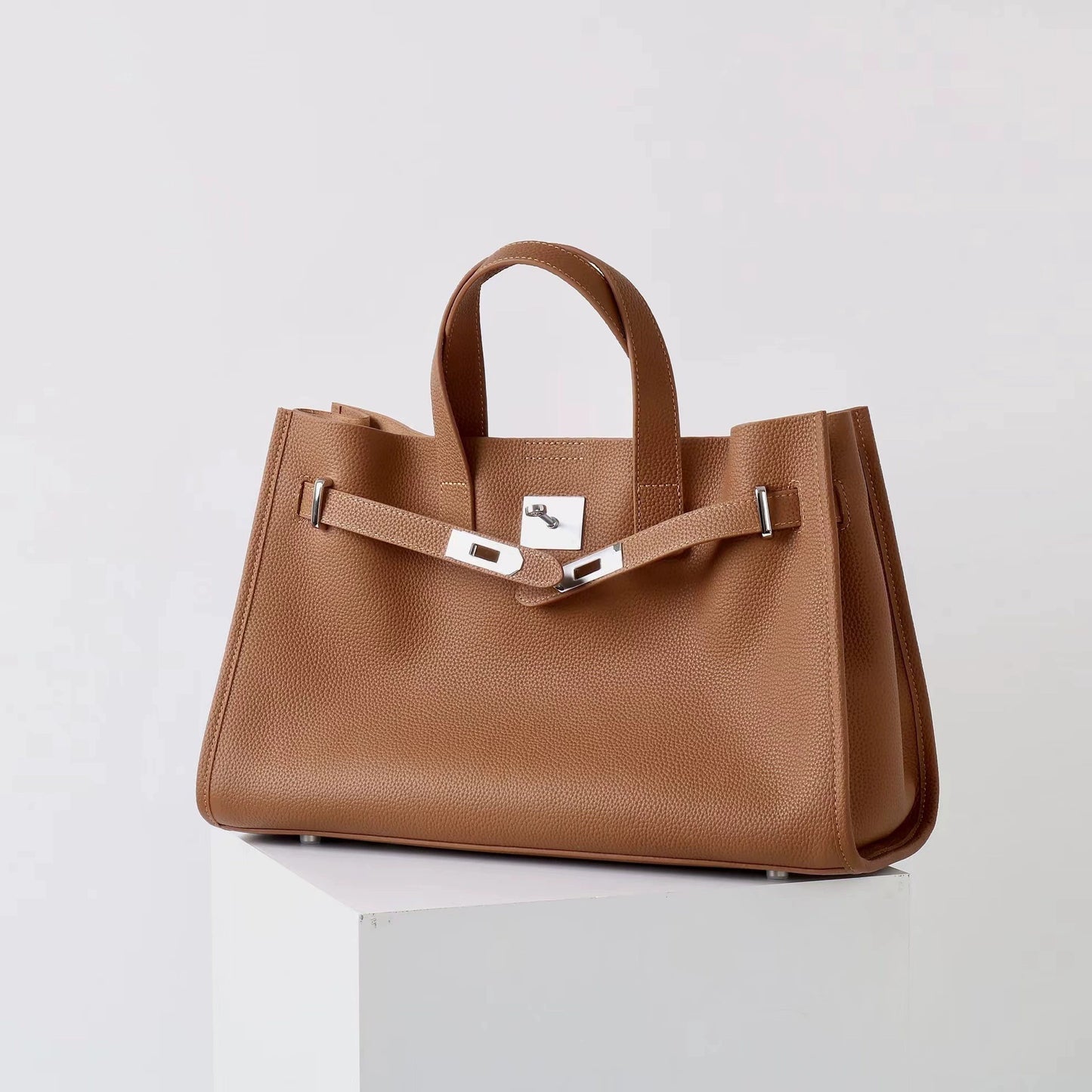 Eleganzia — Genuine Leather Power Tote